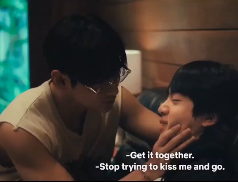 <a href="/TheCityOfFlower/">The city of flowers ⁷ ⦿ ☰ ☲</a> i don’t think he’s doing a very good job watching out