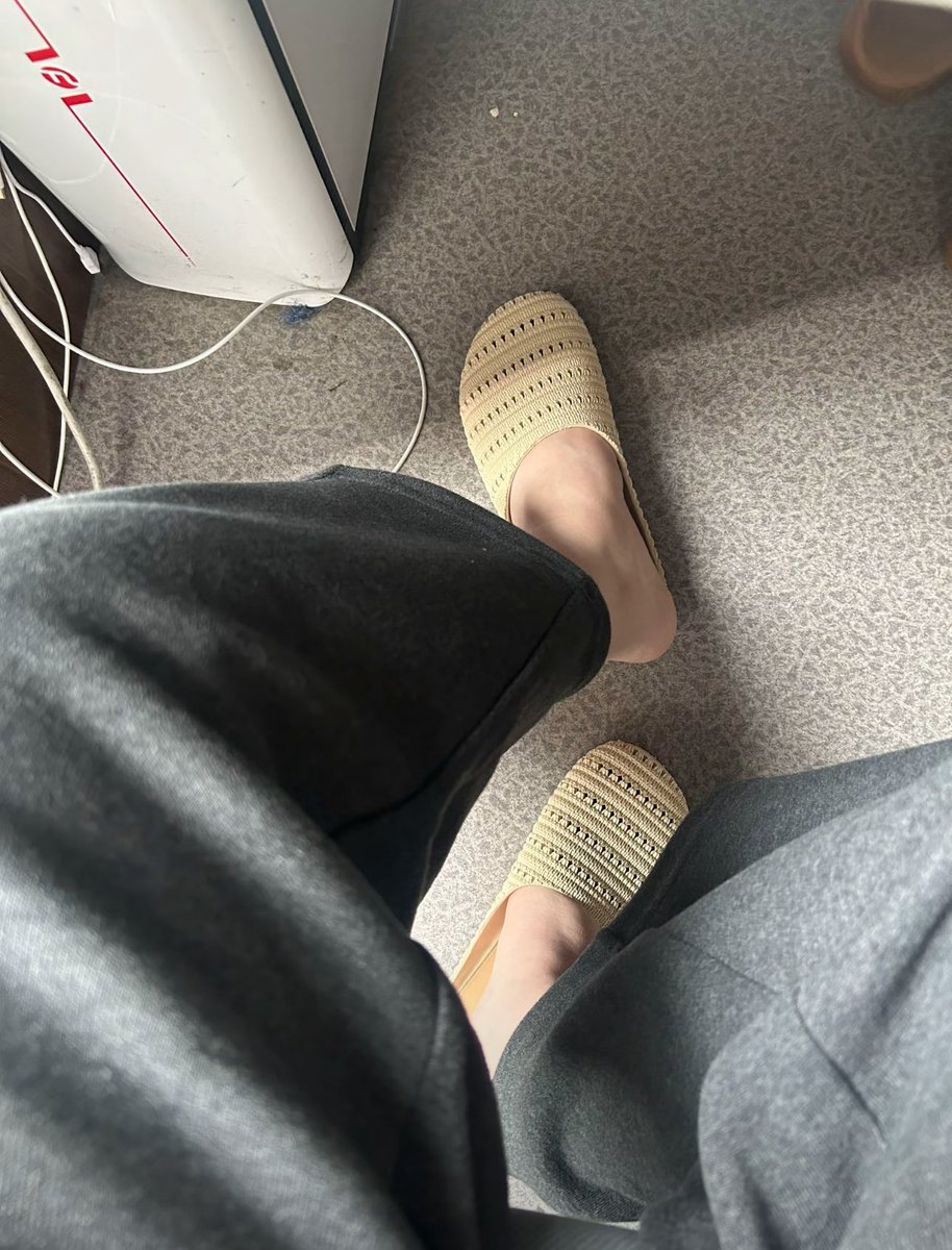 明天见 tweet media