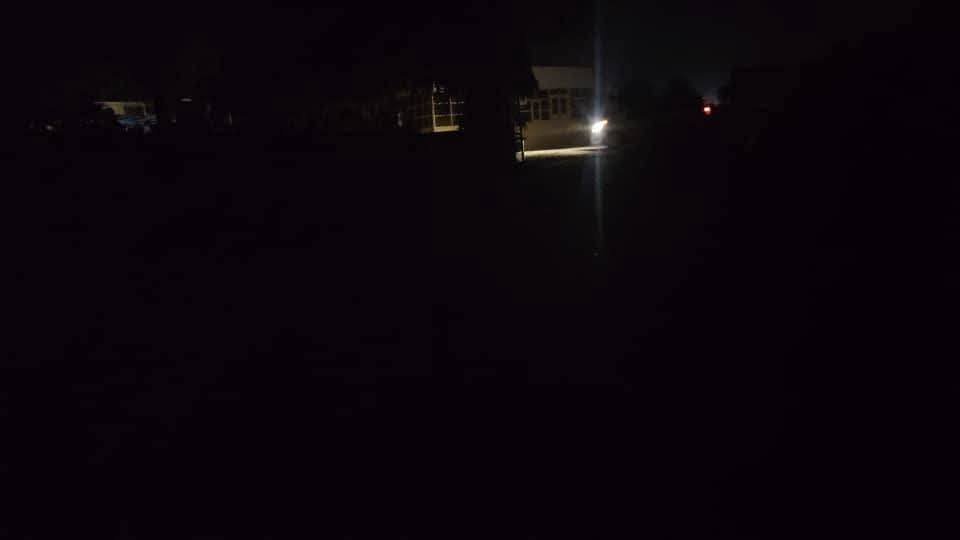 الصحفي عبدالجليل محمد:
اسرة  تتقدم بعريضة للنيابة  لاهمال حدث ادي لوفاة  مريضة
رحم الله المريضة اسماء علي كانت طريحة  بمستشفي شهير بكسلا اجريت لها عملية جراحية باضاءة جهاز موبايل الطبيب والطاقم الطبي بسبب انقطاع التيار الكهربائي عن المستشفسي الشهير  وتوقف المولد الخاص بالمستشفي.