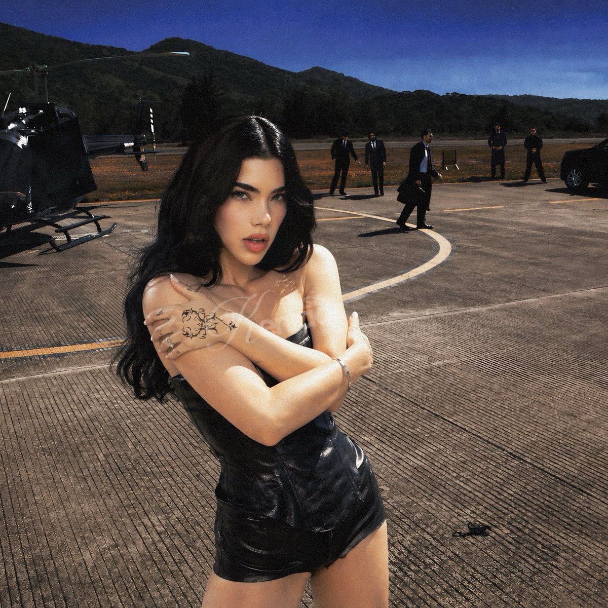 THIS IS KENIA OS tweet media