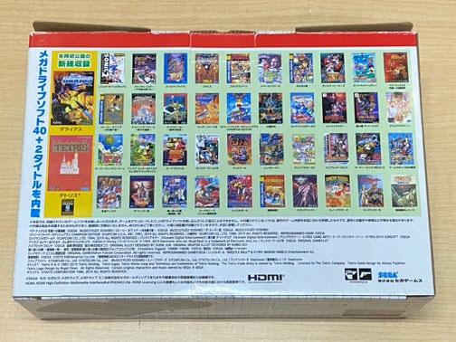 gameoukoku1's tweet photo. この小さい本体に、42タイトルを収録。
こういった復刻商品を復刻前と比べると技術進歩の凄さを感じる😳✨

#メガドライブミニ https://t.co/3jkE1t3l9z