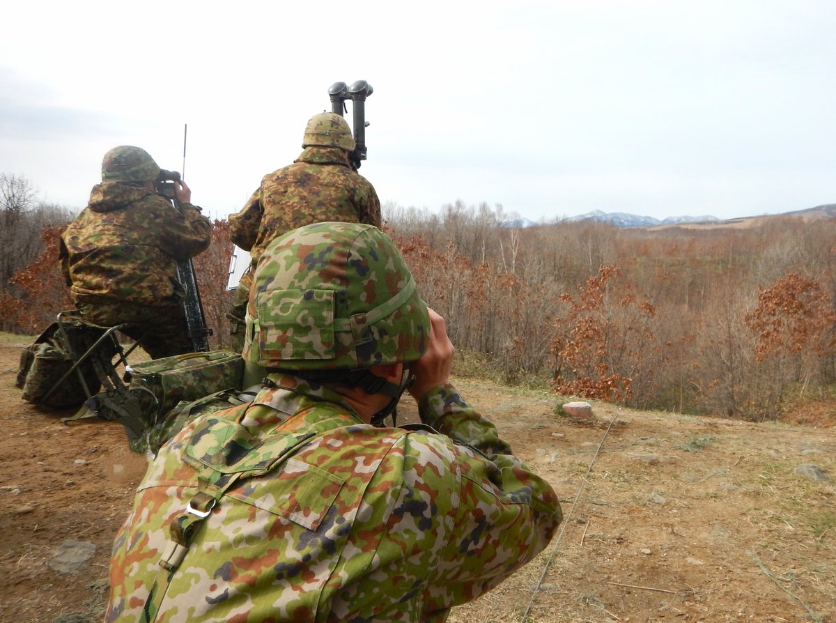 11b_na_jgsdf's tweet photo. 4月15日から16日の間、第11偵察隊は、北大演島松地区において第1回隊練成訓練を実施し、基礎となる部隊以下の練度を向上させました。
#自衛隊 #陸自 #Rcn #recon #AirRoute #写真 #Breakcontact #第11偵察隊 #レ魂 https://t.co/6A94mOtdSw
