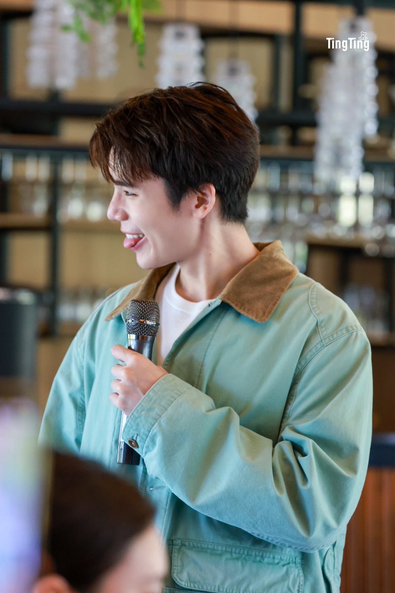 🤭🤭🤭

JS JOYFUL JOURNEY #MicellarHybridTripxJimmySeaD2
#jimmyyjp