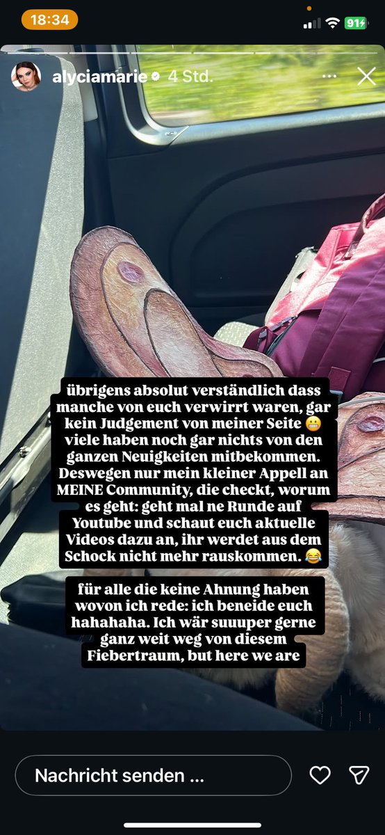 YurichanWp's tweet photo. @twitchspion Aly hat sich auch gemeldet, davor war eine story vom essen, Anni the duck war auch dabei. https://t.co/BYLvOBIRAD