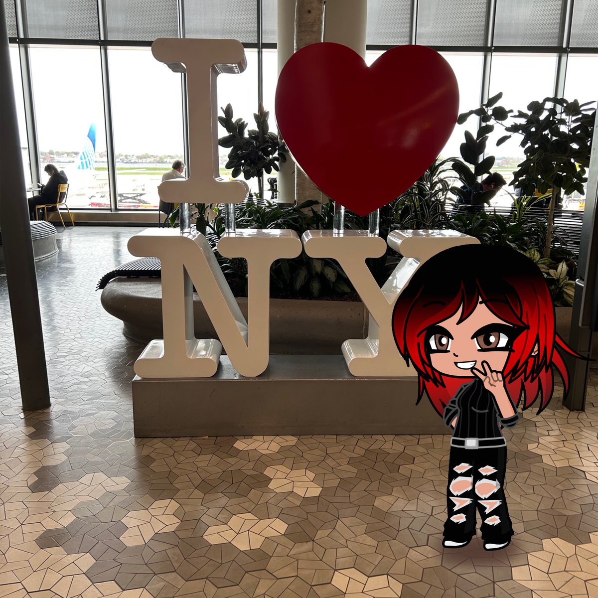 mjim0124's tweet image. Hi everyone, I made it to New York. Can’t wait to spoil myself. #art #artist #creation