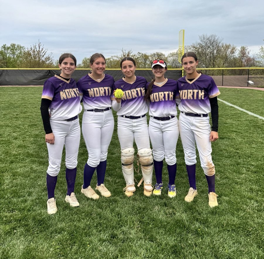 CHS NORTH Softball tweet media