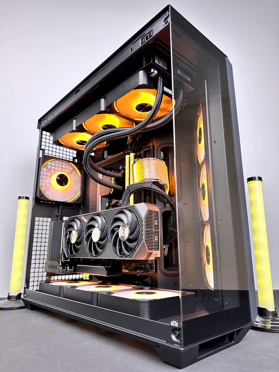 ZOTAC's tweet image. Wood elements just hit different. 🤎🛰️ Would you consider adding a touch of timber in your next PC build?

IG: mpcproject

#ZOTACGAMING #ZOTAC #NVIDIAGeForce #PcBuild #PcSetup