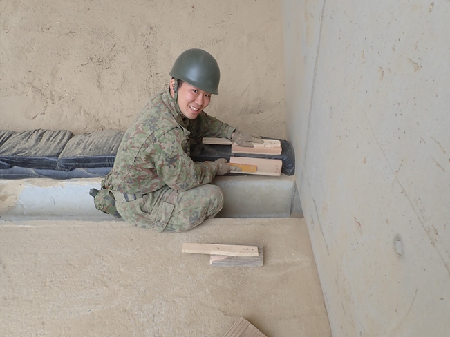 jgsdf_gcc_ardb's tweet photo. 【訓練基盤構築】
＃水陸機動団 特科大隊は、大分県十文字原演習場の整備をしました。演習場は我々の道場です。この地道な環境整備も我々が国を守るため、必要な活動となっています。引き続き、国防の為隊員一人一人がひたむきに努力できる環境を作っていきますので、応援よろしくお願いします。 https://t.co/NMwFbvJ118