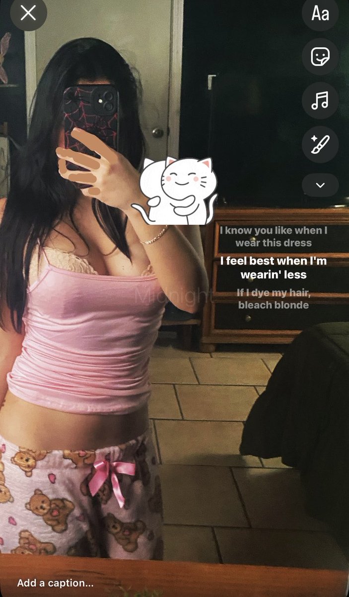 Marleyyyss's tweet photo. let me drain you👹👹🥺 #findom #paypig #kitten https://t.co/PDcu92tliR