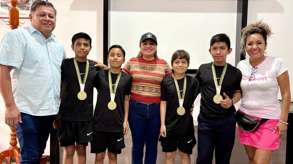 NoticiasCuautla's tweet image. #Ayala || Estudiantes de Ayala Competirán en los Juegos Deportivos Nacionales Escolares de Educación Básica.
noticiasdecuautla.mx/alumnos-de-ten…