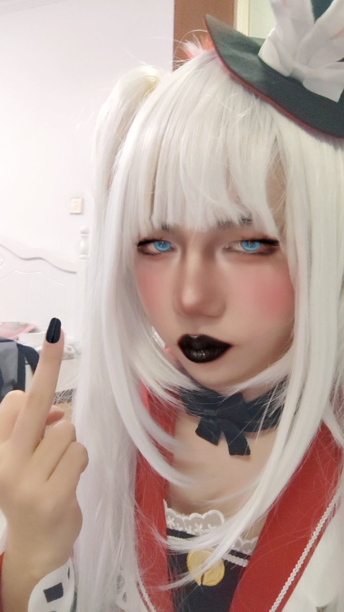 小小白♠️ tweet media