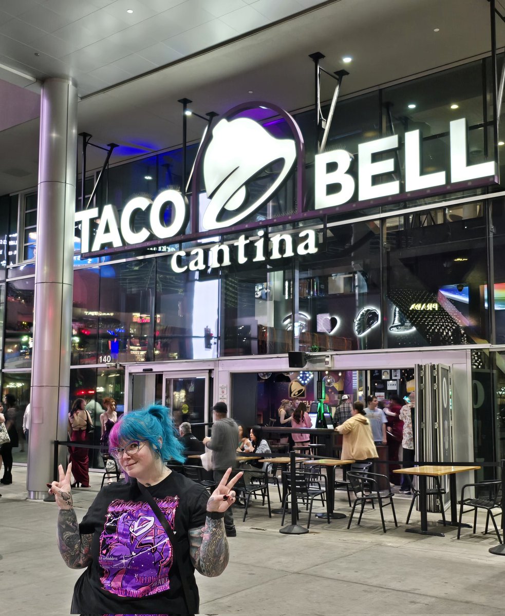 Chivahn (misses LVLUP ) tweet media