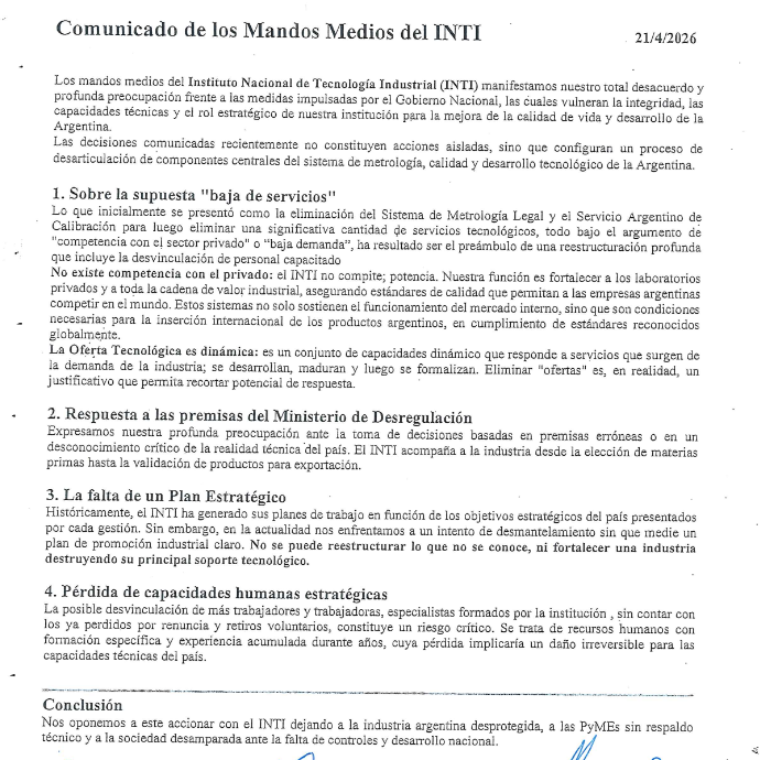 DefLaCienArg's tweet photo. 🇦🇷 Comunicado de 160 mandos medios del INTI:
 «Nos oponemos a este accionar con el INTI dejando a la industria nacional desprotegida, a las PyMEs sin respaldo técnico y a la sociedad ante la falta de controles y desarrollo nacional». Via @mesa_cytec
🔗 PDF https://t.co/R8DQapMKqY https://t.co/uStob89Fn2