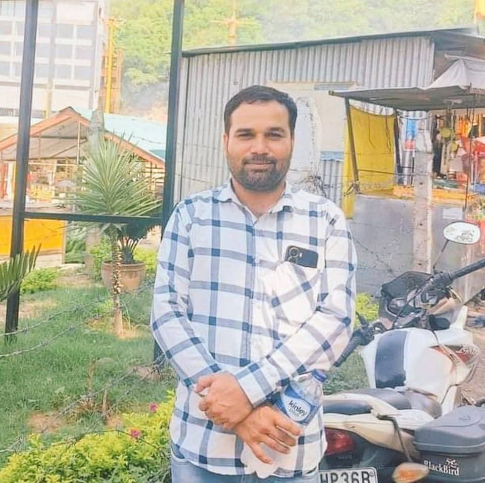 sirohi_raju's tweet image. लोग साथ नहीं …
सबक देते हैं 

😊 #thought #Thursday #positivity #motivation