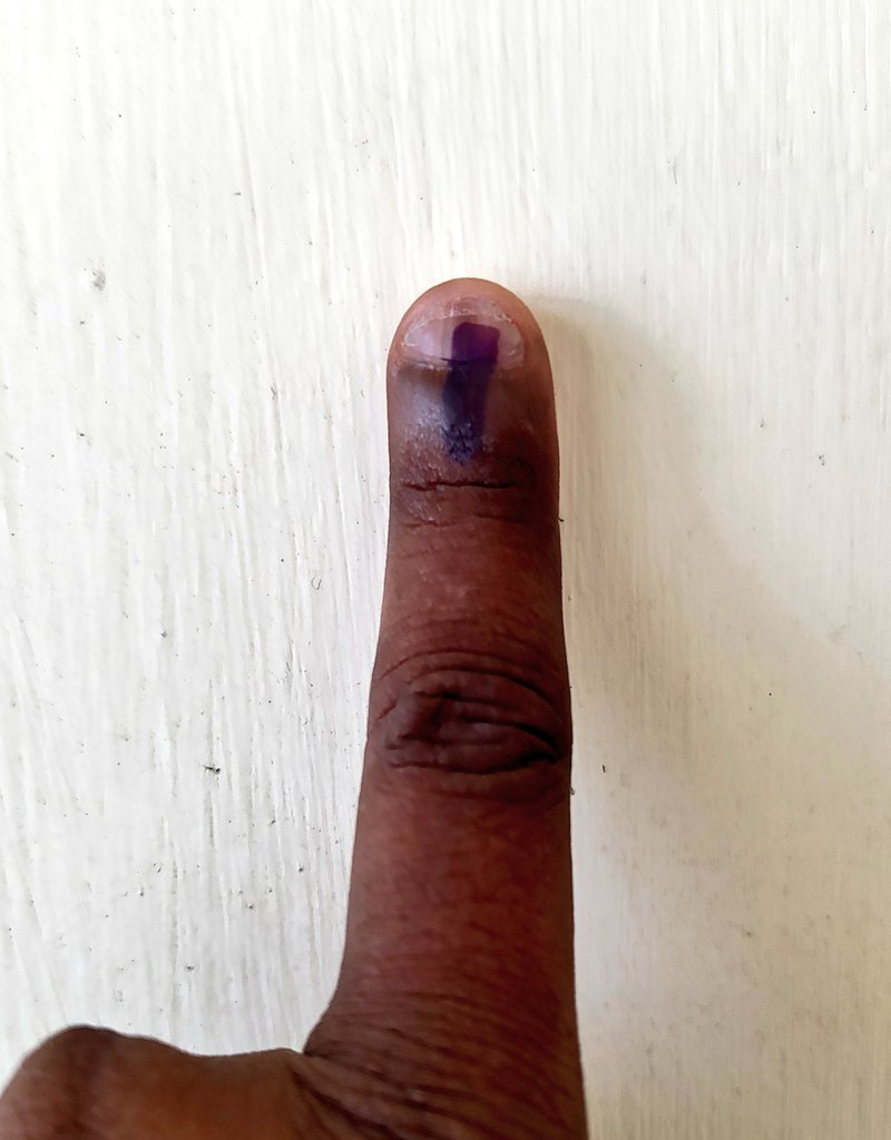 DarwinGeo84's tweet photo. #TNElection2026 

அரசியல் விழிப்புணர்வு கொண்ட அறிவார்ந்த தமிழ் சமூகமே திரண்டு சென்று வாக்களியுங்கள்....

நான் என் ஜனநாயக கடமையை நிறைவேற்றிவிட்டேன்.... https://t.co/6Eum3XVJIq