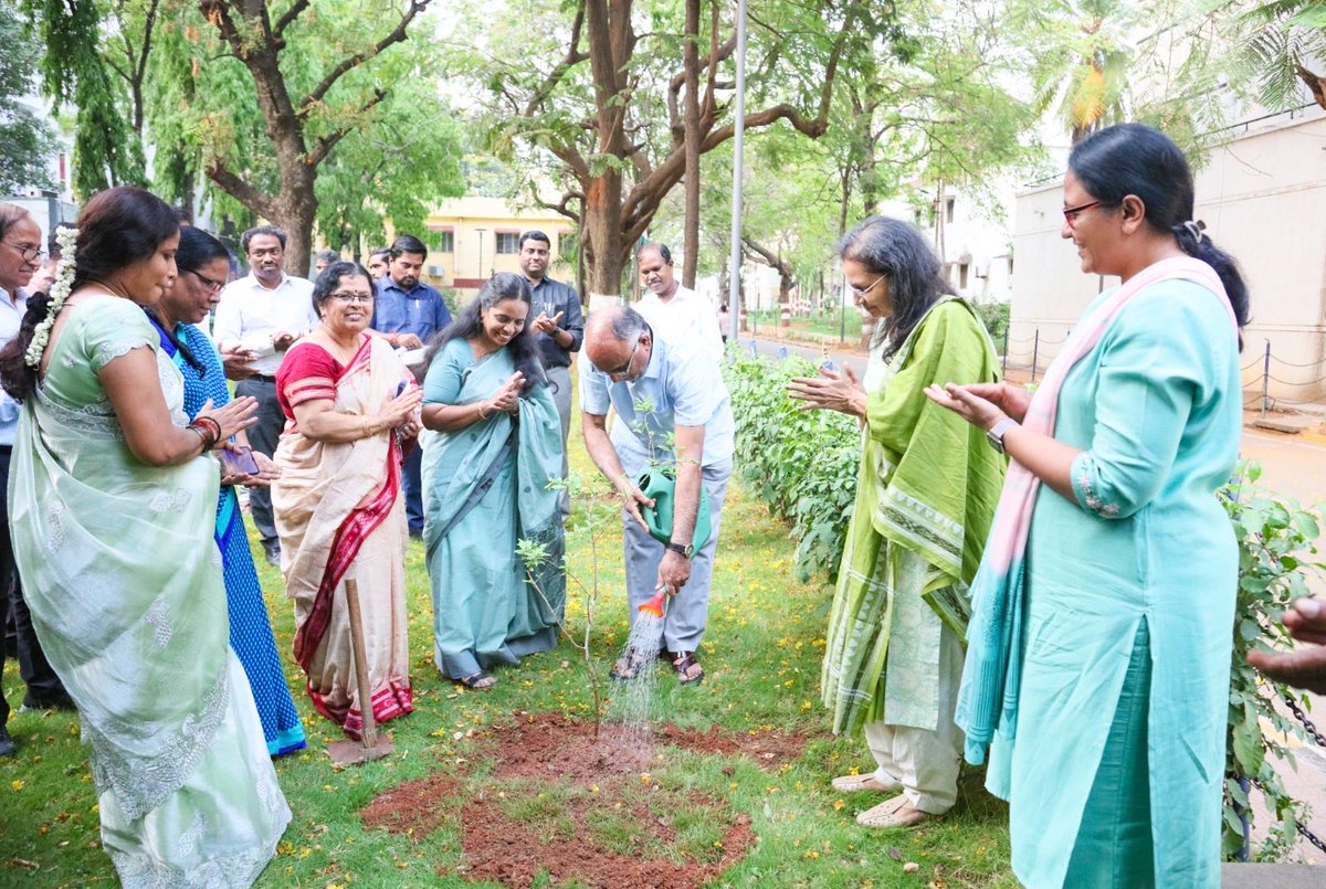 EFLU_OFFICIAL's tweet photo. @EFLU_OFFICIAL observed World Earth Day 2026 with a tree plantation drive led by the Hon’ble Vice-Chancellor, Prof. N. Nagaraju, reaffirming the University’s commitment to environmental sustainability and responsible campus practices.
#EarthDay2026 #EFLU #EFLUOfficial #GreenInitiative #Sustainability