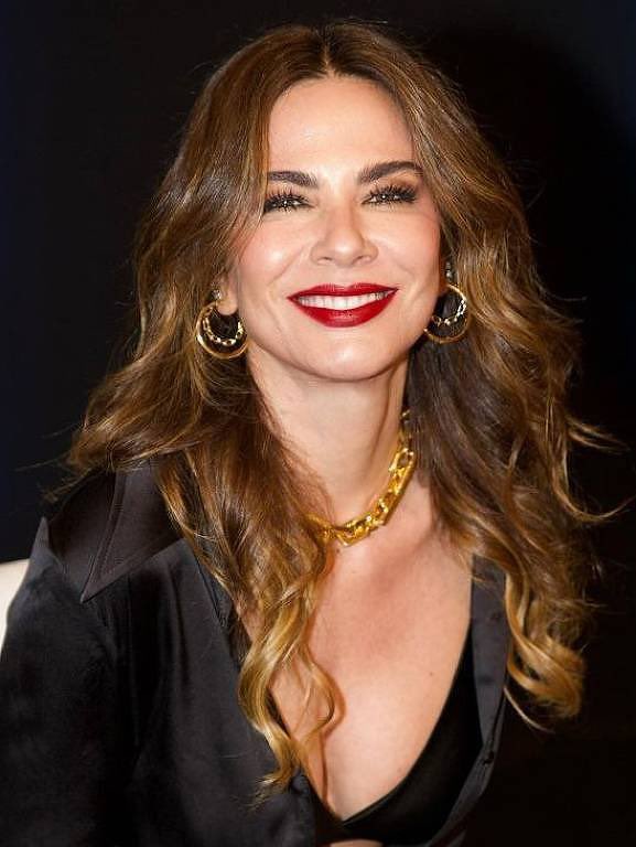 ligadonatv_'s tweet image. 🚨 Luciana Gimenez é da Band! A emissora só não divulgou a sua contratação porque está em busca de um formato chamativo, que será exibido nas noites de quarta à partir do 2º semestre.

O canal também está em busca de uma produtora para co-produção como #MasterChef.

⌨️ Canal D