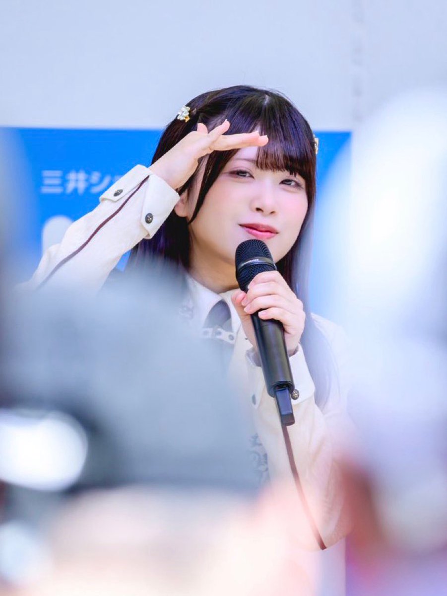 ふーん、、違う子見てるんだ。なるほどね