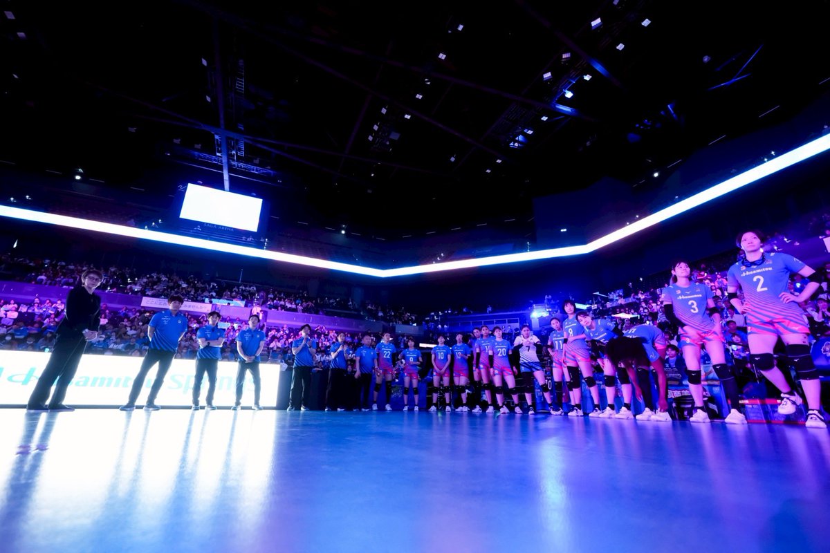 springsofficia1's tweet photo. 【横浜BUNTAIを青く】

決勝のユニフォームは青に決定💙
横浜BUNTAIを青く染めて、ともに戦いましょう🤝

レギュラーシーズン44試合、
どこにいても届いた声援が、ここまでの力に。

あと2勝。

横浜BUNTAIを青く染めよう🟦

チケットの一般販売開始してます🎫
https://t.co/aiCEgG71aD

#SVリーグ  #バレーボール #佐賀 #九州