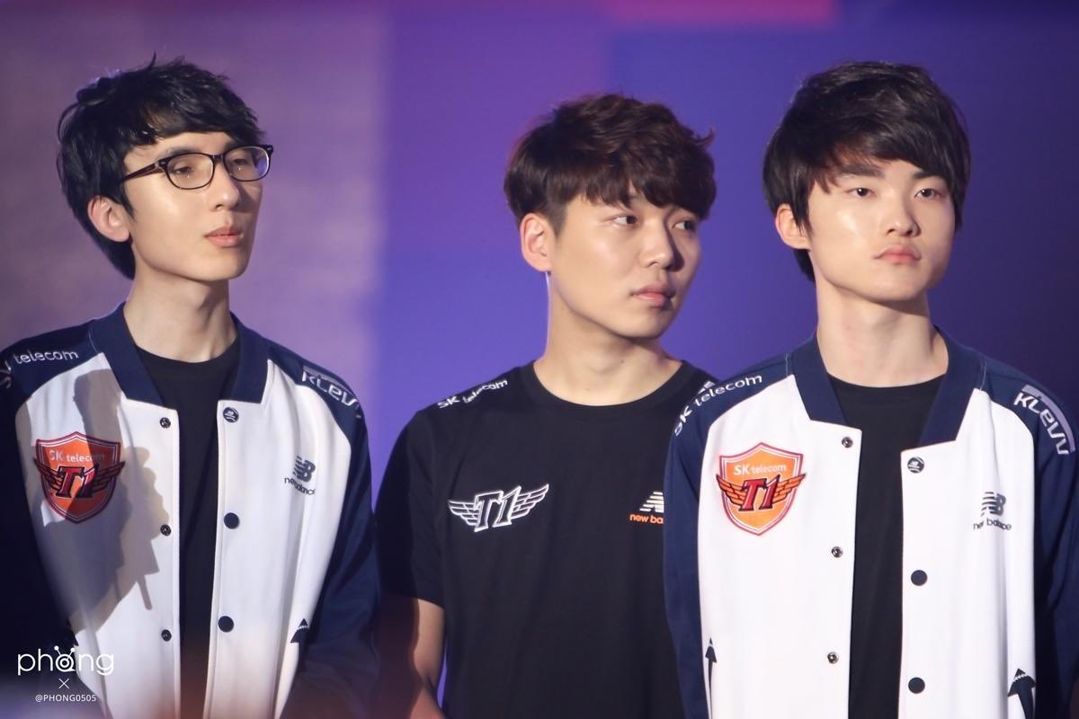 the concept of them reuniting in the year 2026 is crazy to me