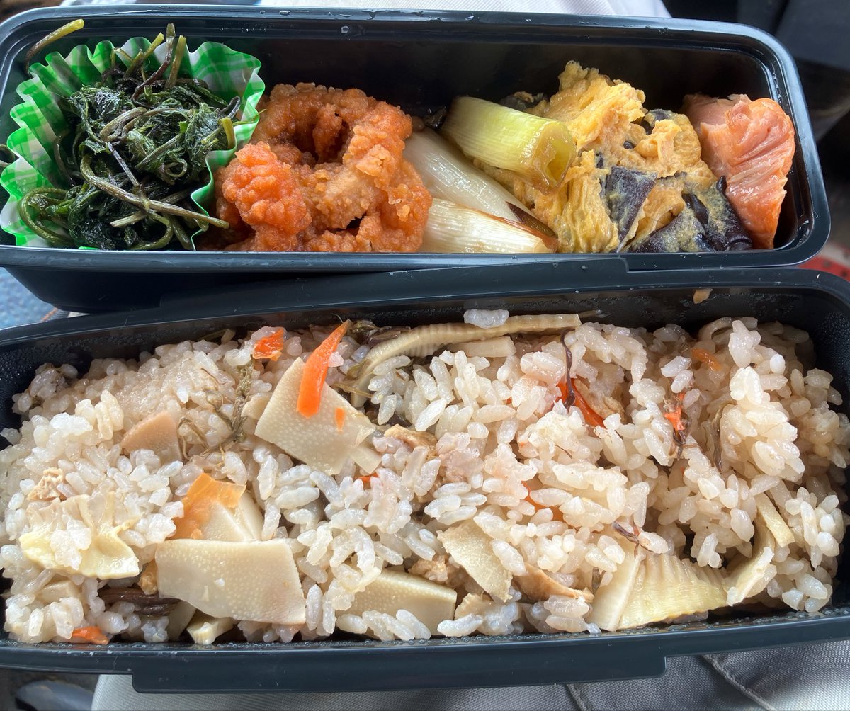 tunako2313's tweet photo. お弁当😋🍴🍱♬* https://t.co/6QiuPvTsew