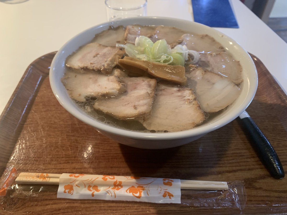 kawazatt's tweet photo. 山塩チャーシュー麺いただきます https://t.co/NVUXZF8w6P