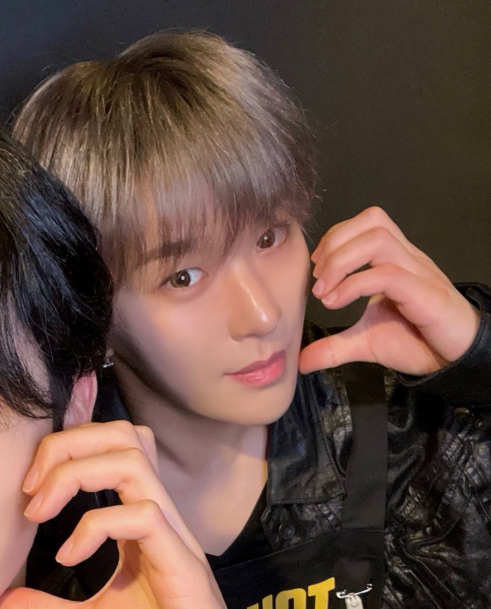 메링‎˚ෆ*₊ tweet media