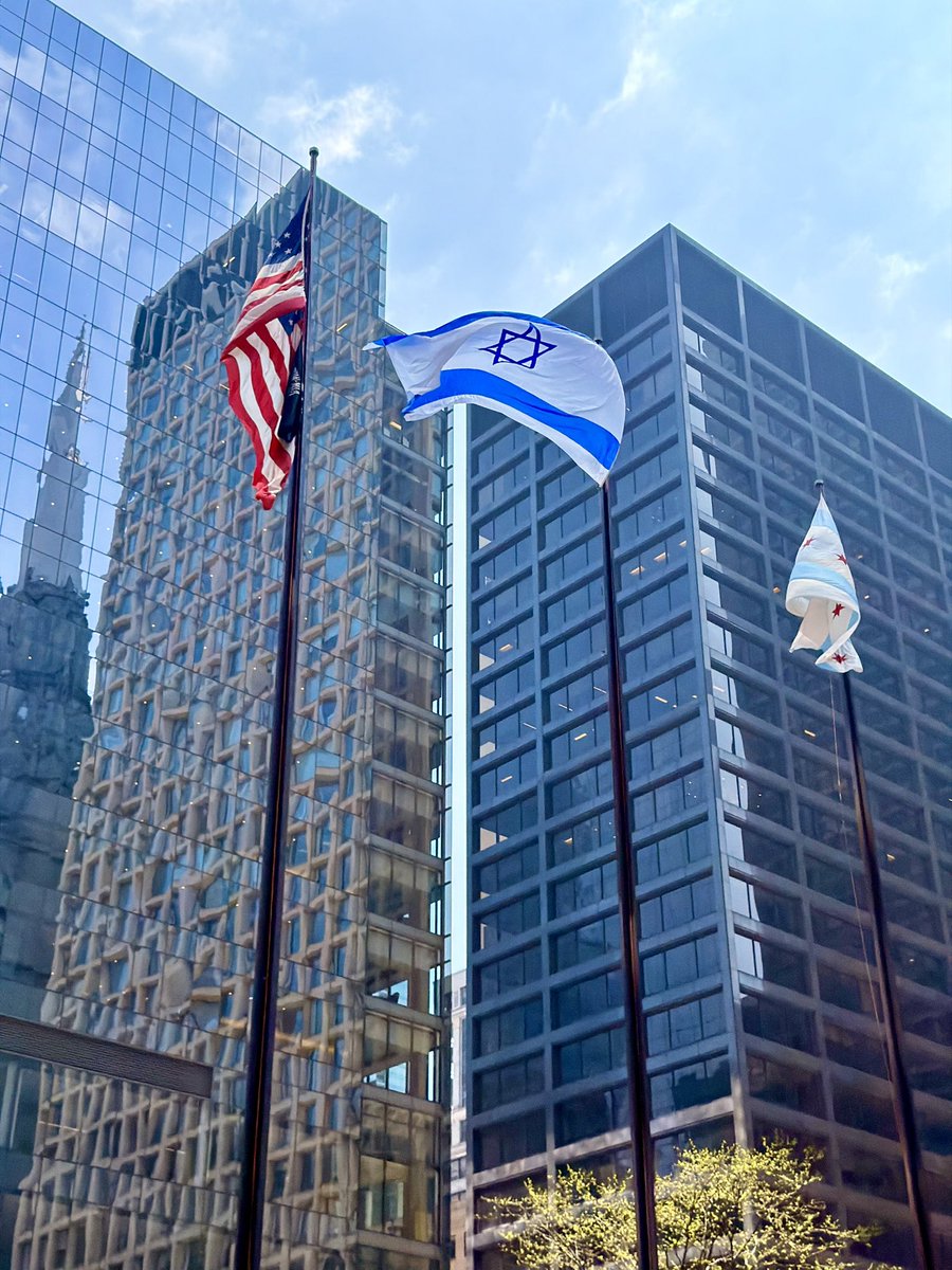 Elad Strohmayer tweet media