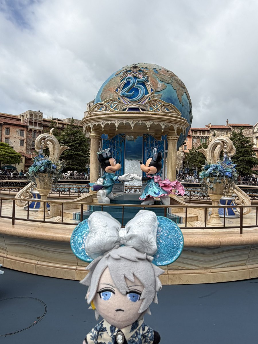 りかこ tweet media