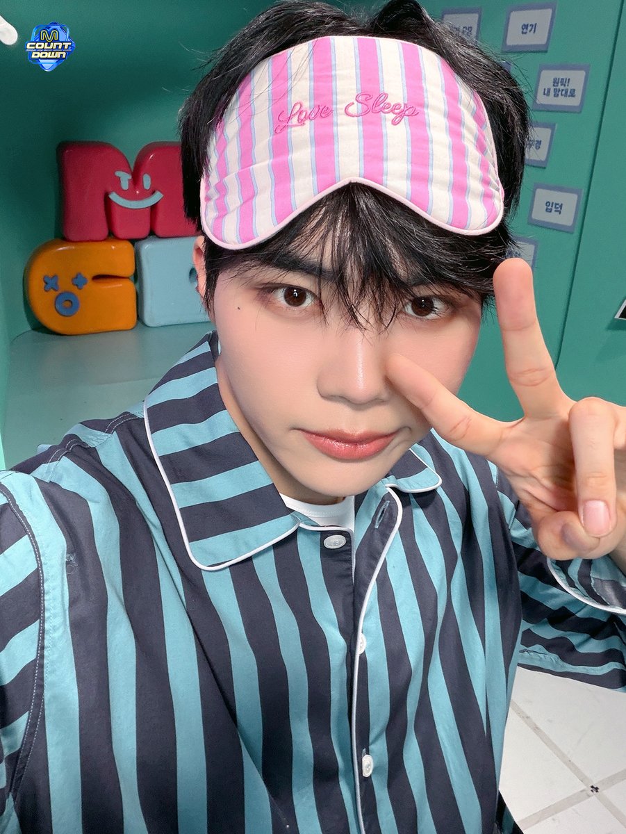 McountdownLive's tweet image. 今夜の『#MCOUNTDOWN 🎉』時間半SPタイムテーブル＆ラインナップ発表 SUPER JUNIOR DONGHAE, &amp;amp;TEAM, B1A4, CLOSE YOUR EYES, CORTIS, EVNNE, INI, NCT WISH, UNCHILD, Xdinary Heroes, キム・ジェファン ほか✨

➤nicovideo.live/mcountdown/ 

#MNet #エムカ #Mカ