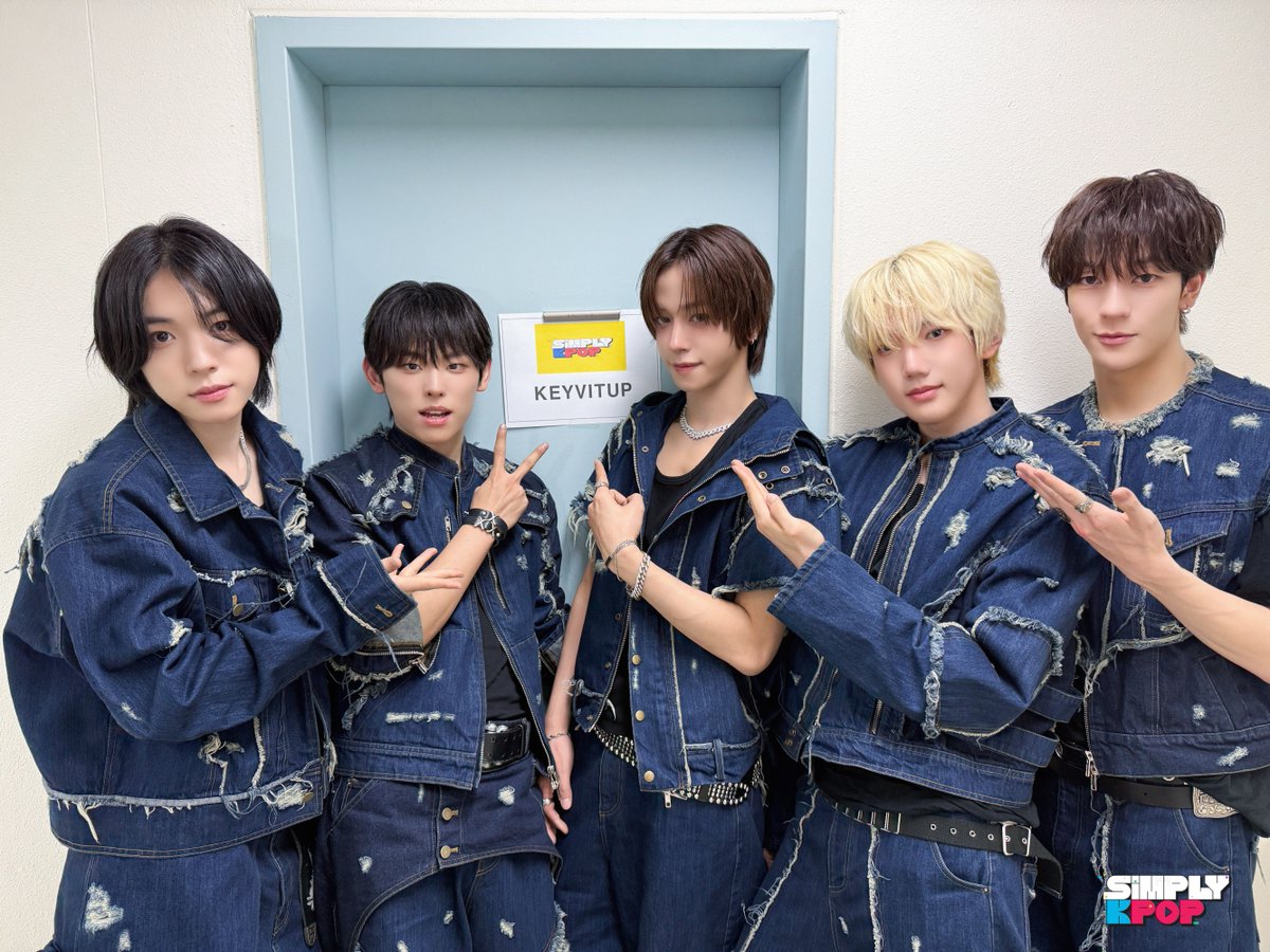 SIMPLY K-POP tweet media