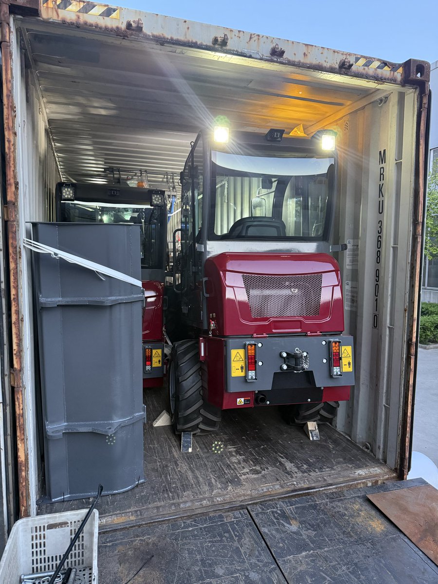 TitanMachinery's tweet image. Today more containers to load
We still work hard to give our dealers more machines in stock.
 #ContainerLoading #loaderfactory #loader #loaderparts