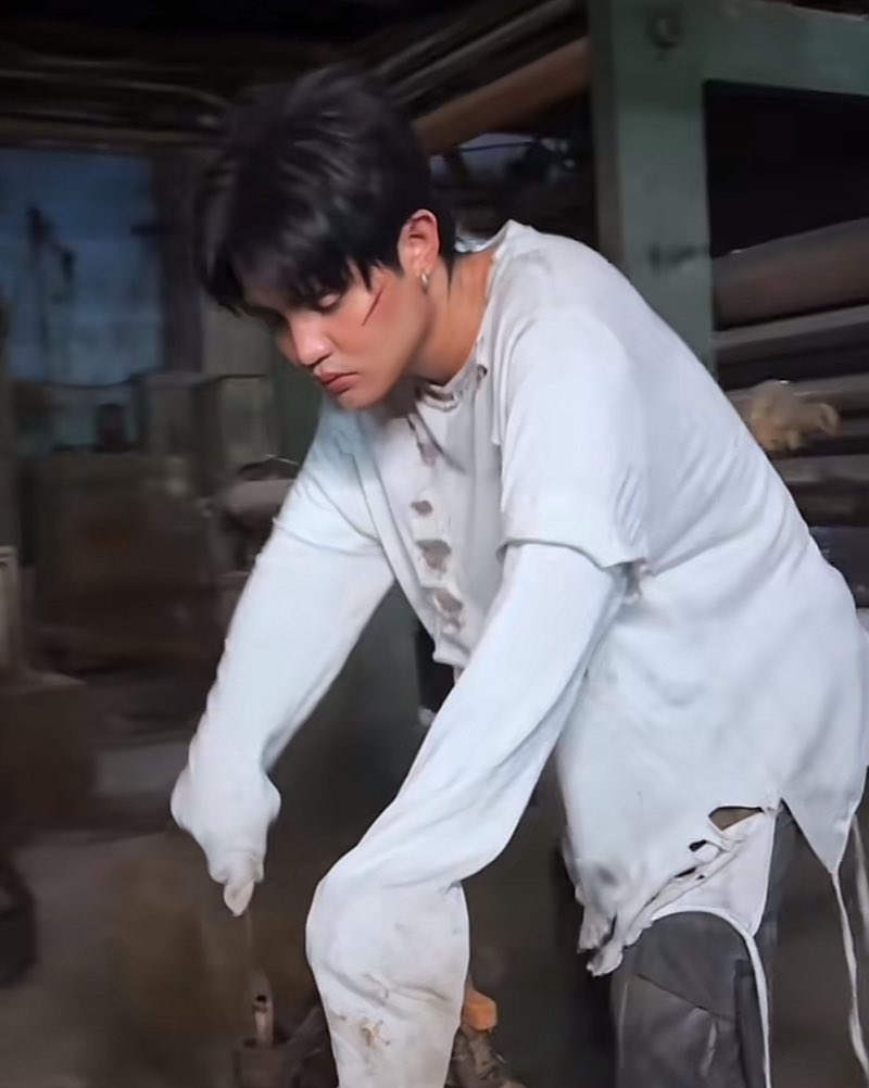 ʀᴀᴇ 𖤣 ☼ tweet media