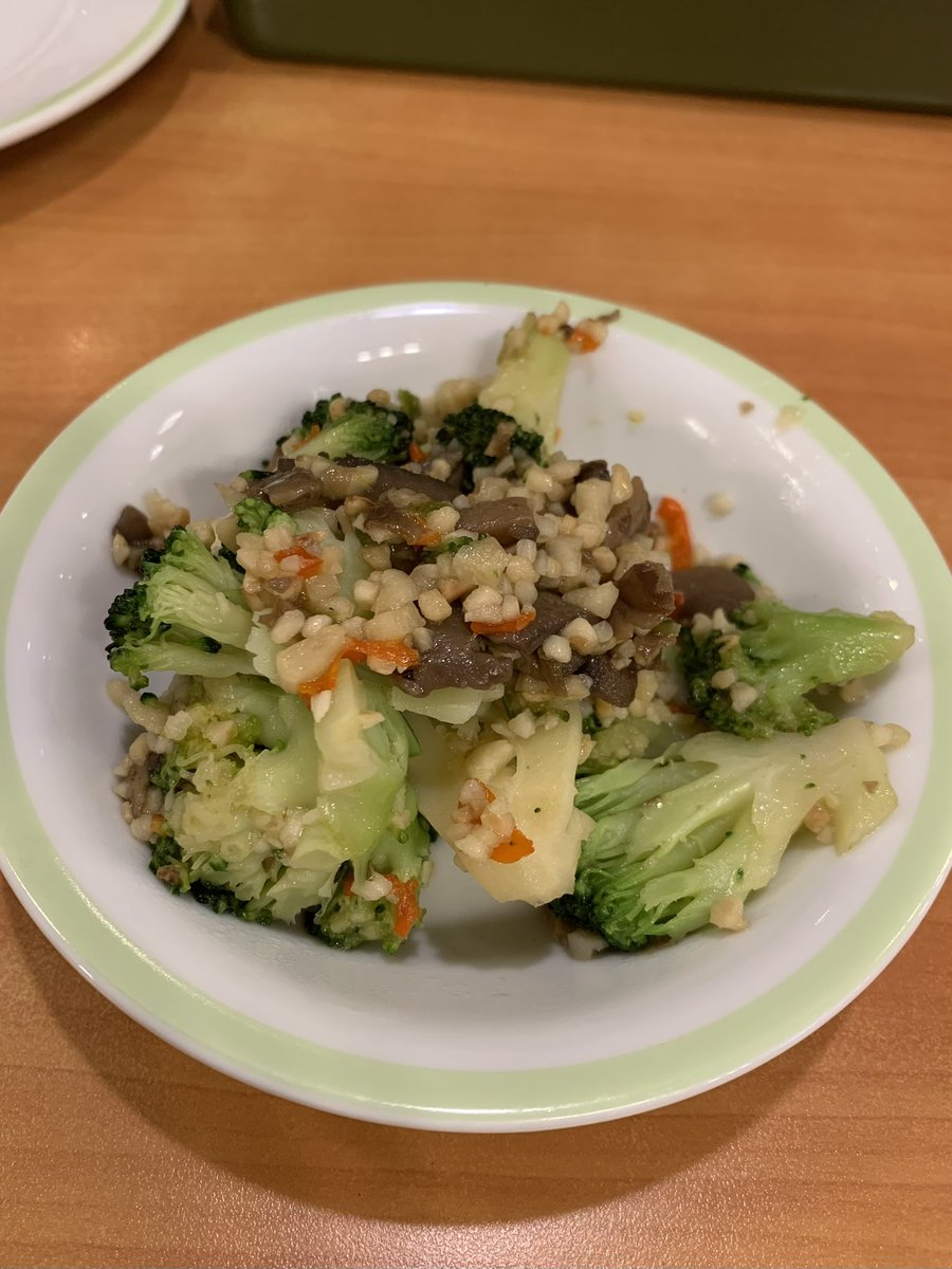 もち米 ✈︎ CA ×投資 tweet media