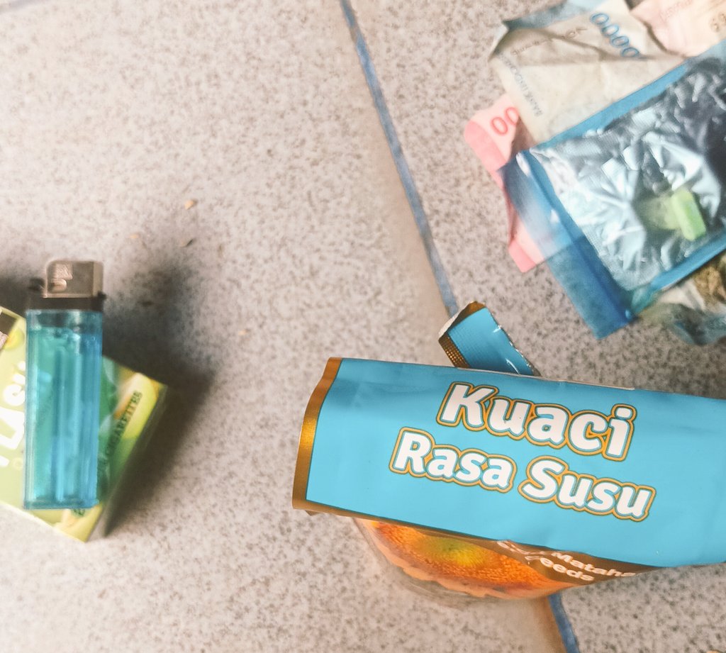 ︎ ︎ tweet media