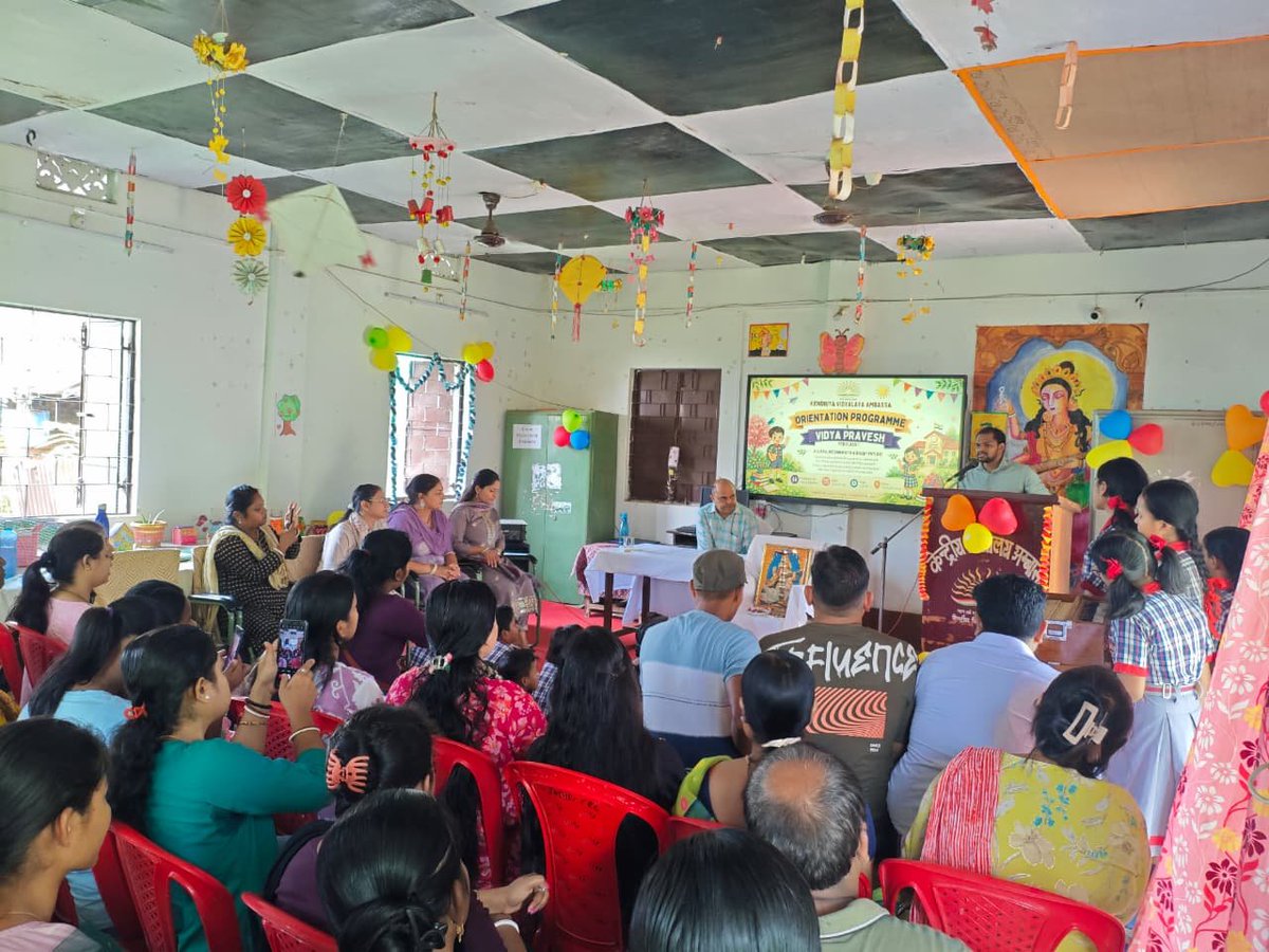 KVAMB1's tweet photo. A new beginning… A bright future! 📷
Kendriya Vidyalaya Ambassa warmly welcomed our little learners through the Vidyapravesh Programme https://t.co/shBhRIVUVV