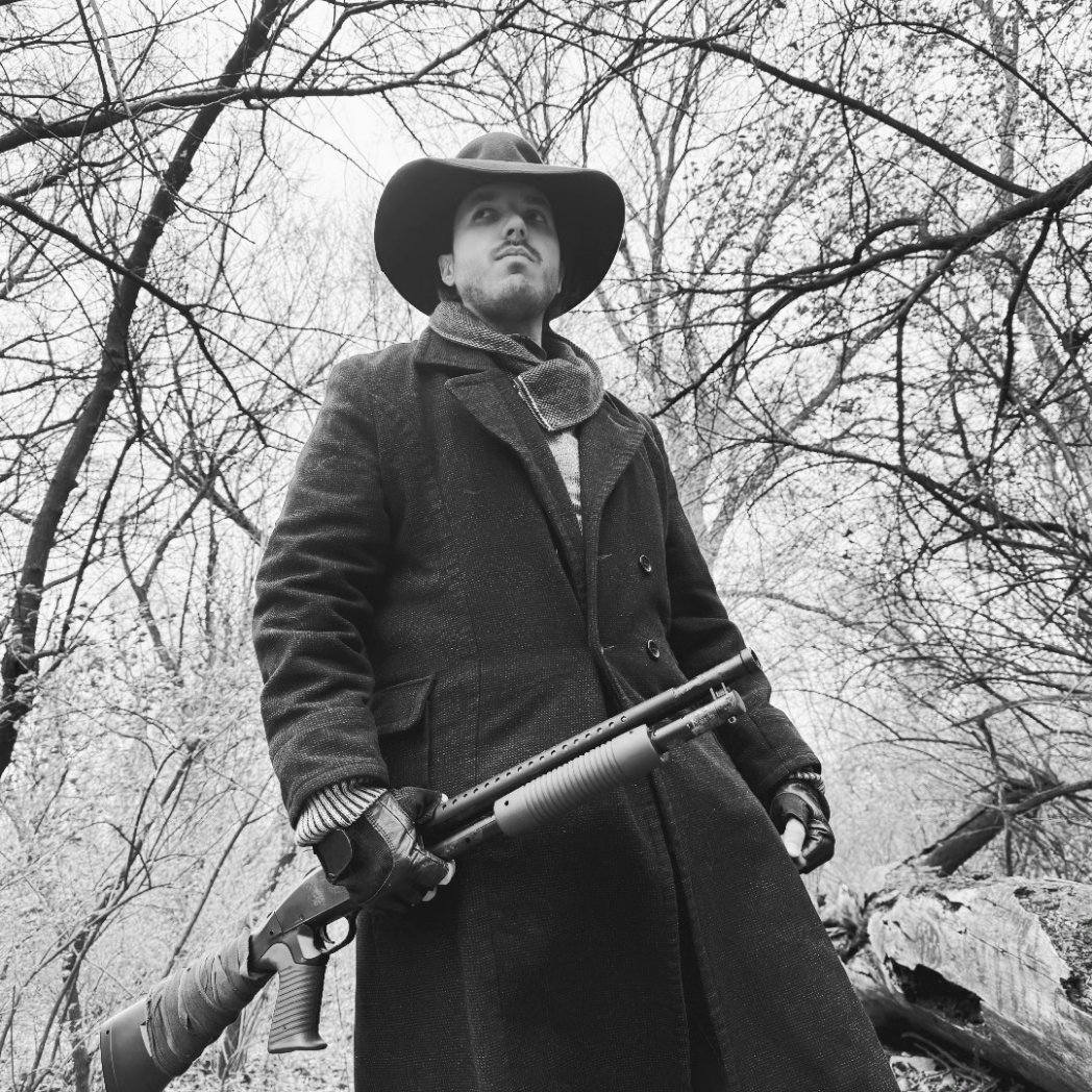 ReacherScott's tweet image. Something is out there.... #shortfilm #teaser #horror