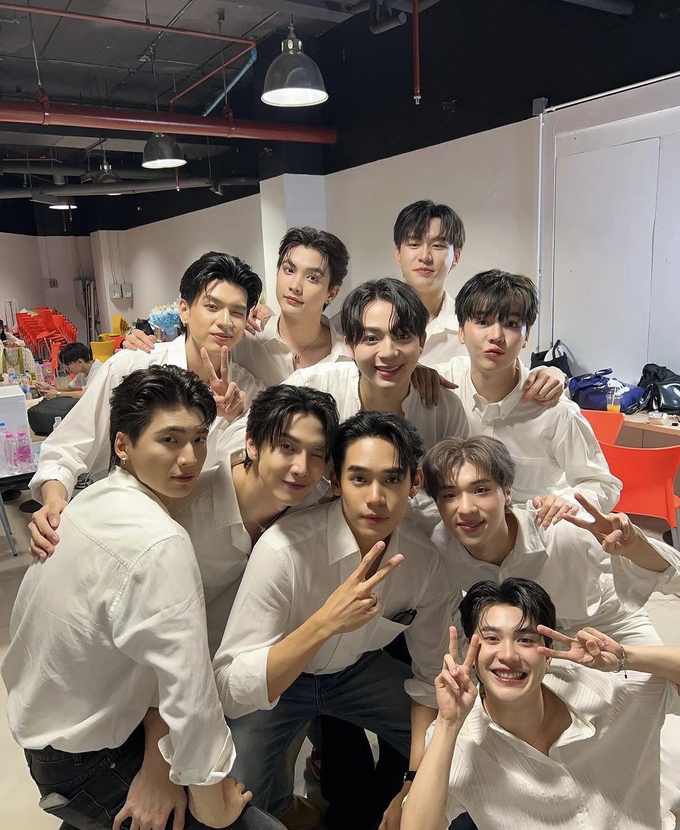 อาทิตย์ ลูก ดิเรก tweet media