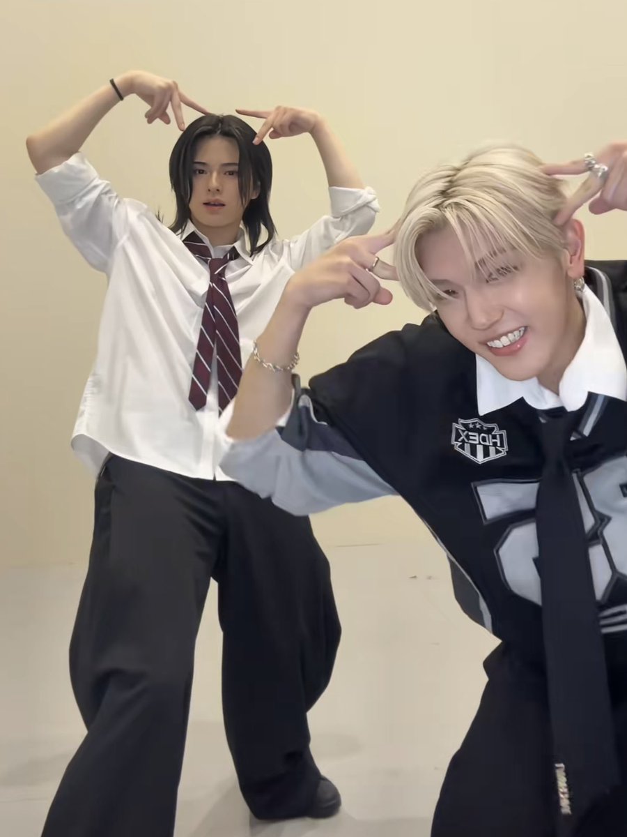 Riko😎 tweet media