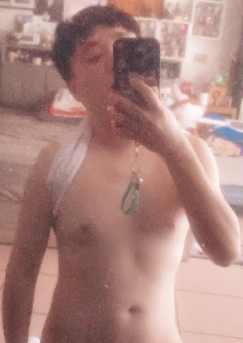 rhurdbjkit's tweet photo. 被哥哥幹完🥵 https://t.co/oKprMKN40P