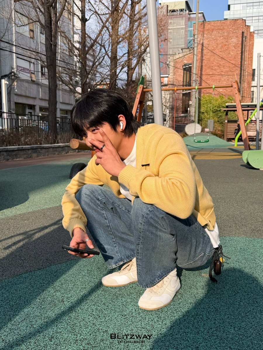 몽 tweet media