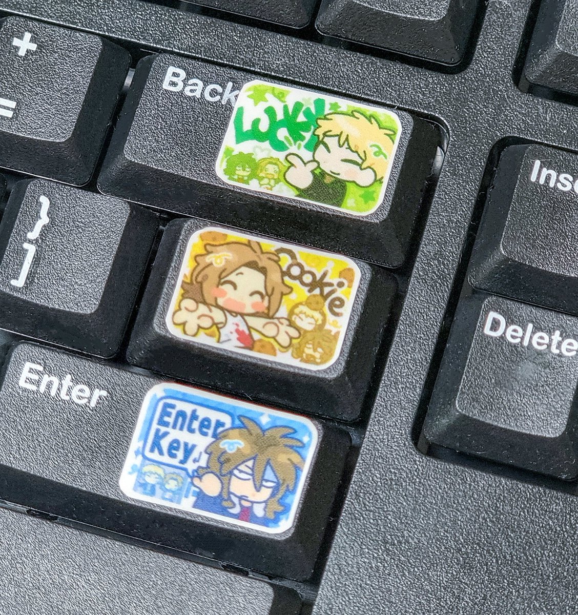 라쿠엔 스티커~~ 그리고 겸사겸사 뽑아본 쪼꼬미버전