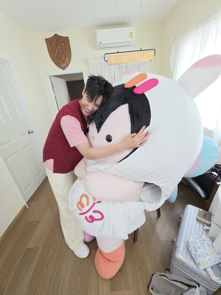 เอหมี tweet media