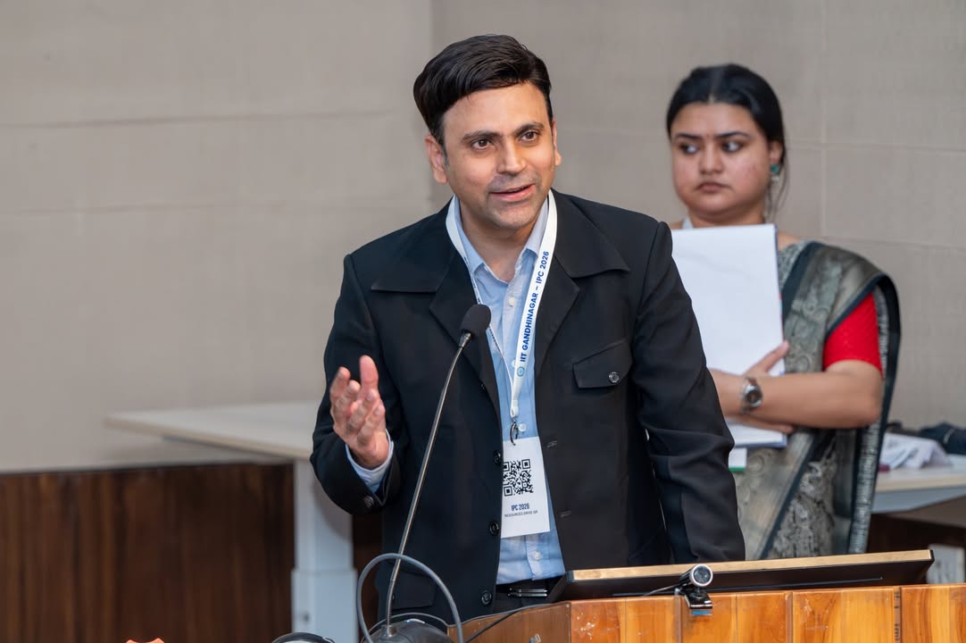 IIT Gandhinagar tweet media