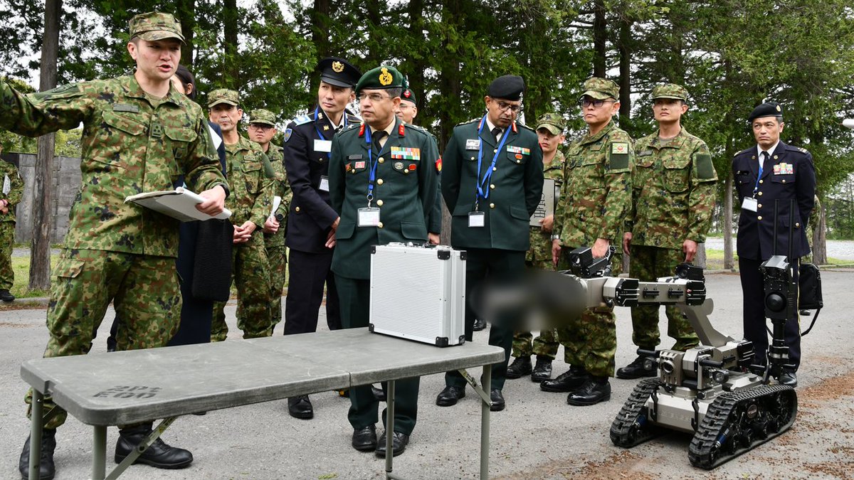 陸上自衛隊 中央即応連隊 tweet media