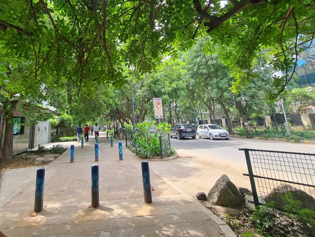 Raahgiri_Fdn's tweet image. #DidYouKnow that 68% of the #global #population is expected to live in #urban areas by 2050? (SRC: @UN)
 
This directly points to what lies ahead for our already squeezed cities - rising #pollution, compromised #safety, extreme #temperatures, and declining #liveability and