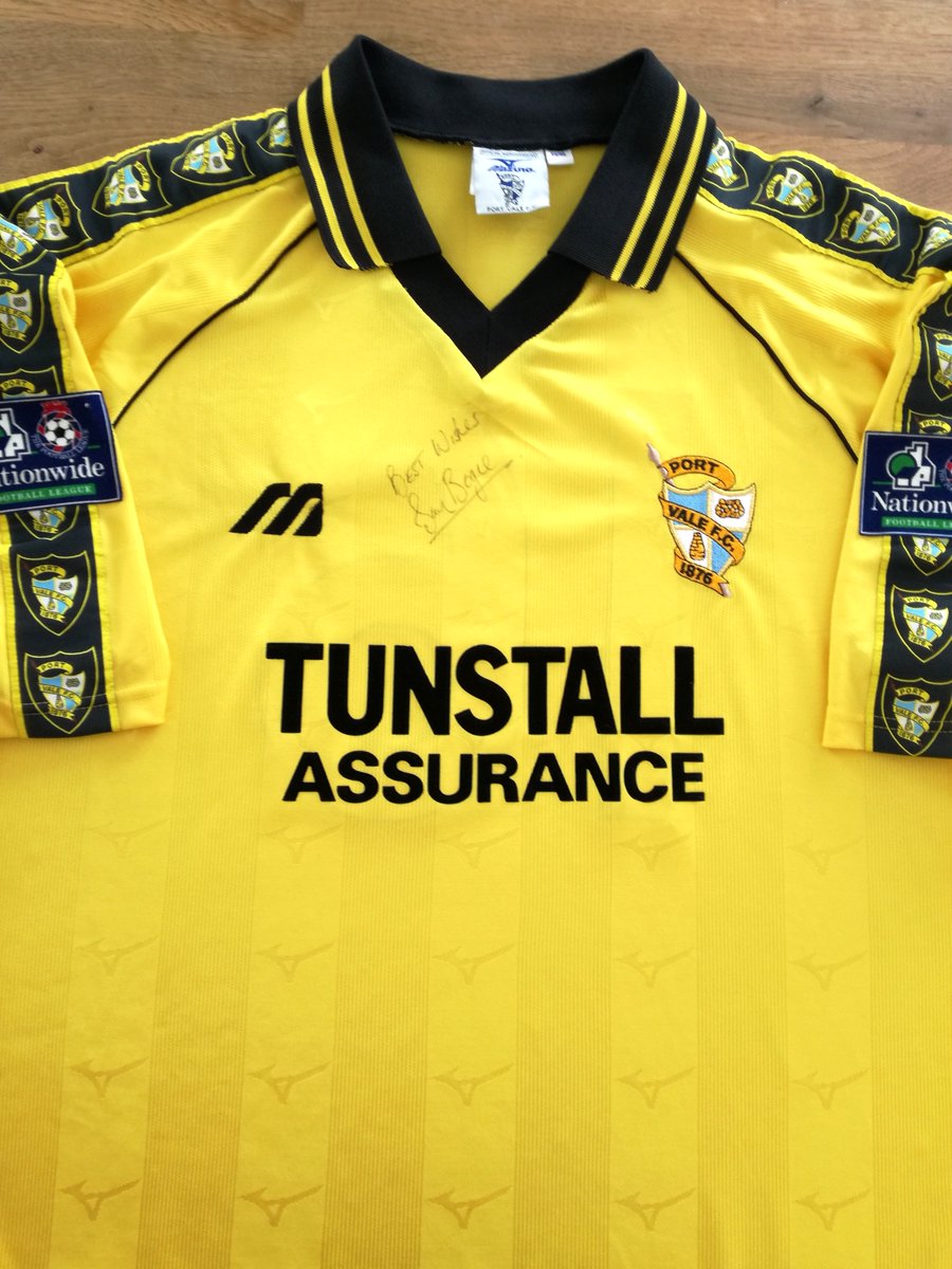 C11 Football Shirts tweet media