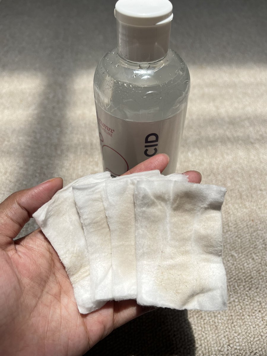 Adelia🌻 tweet media