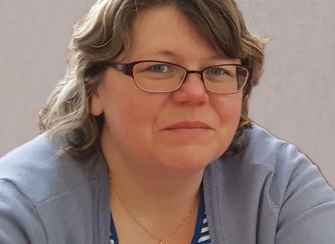 JcBrisard's tweet image. Il y a 5 ans, le 23 avril 2021, Stéphanie Monfermé, fonctionnaire de police, était assassinée par un terroriste islamiste au commissariat de #Rambouillet #NeverForget