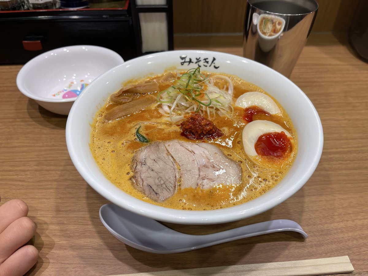 michael0929k's tweet photo. 池袋のみそきん、娘と行ってきました。YouTubeで何度も見ていた店舗に実際に入れて大興奮！辛みそきんおいしかったー！　 #みそきん https://t.co/aQu3mESUWP